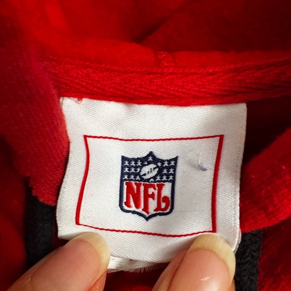 Buckaneers hoodie - Picture 3 of 4